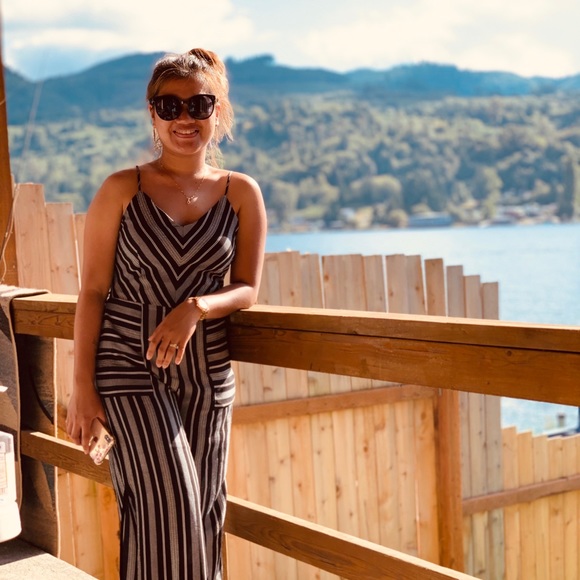 Meet your Posher, Sheryl joy - Picture 2 of 4